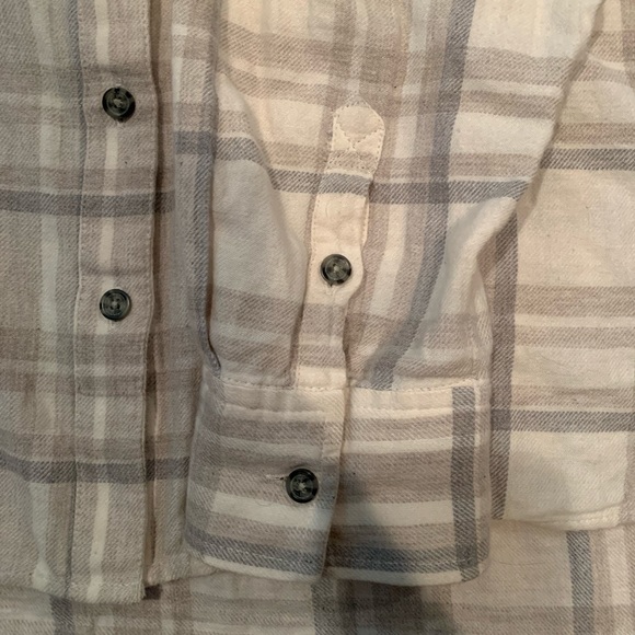 Beige/taupe button up flannel shirt 100% cotton - Picture 6 of 9
